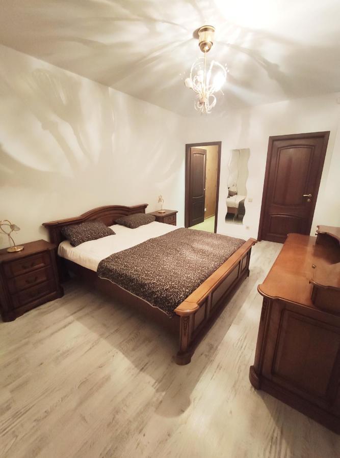 Bulevardul Constantin Negruzzi 2/6 Chişinǎu Buitenkant foto